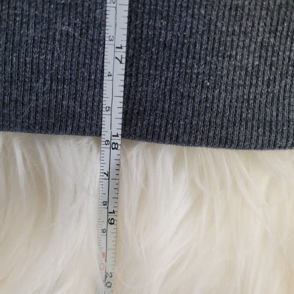 Disney | Kids Pullover Hoodie Sweater Gray Distressed Mickey Mouse Sweatshirt - Picture 9 of 10